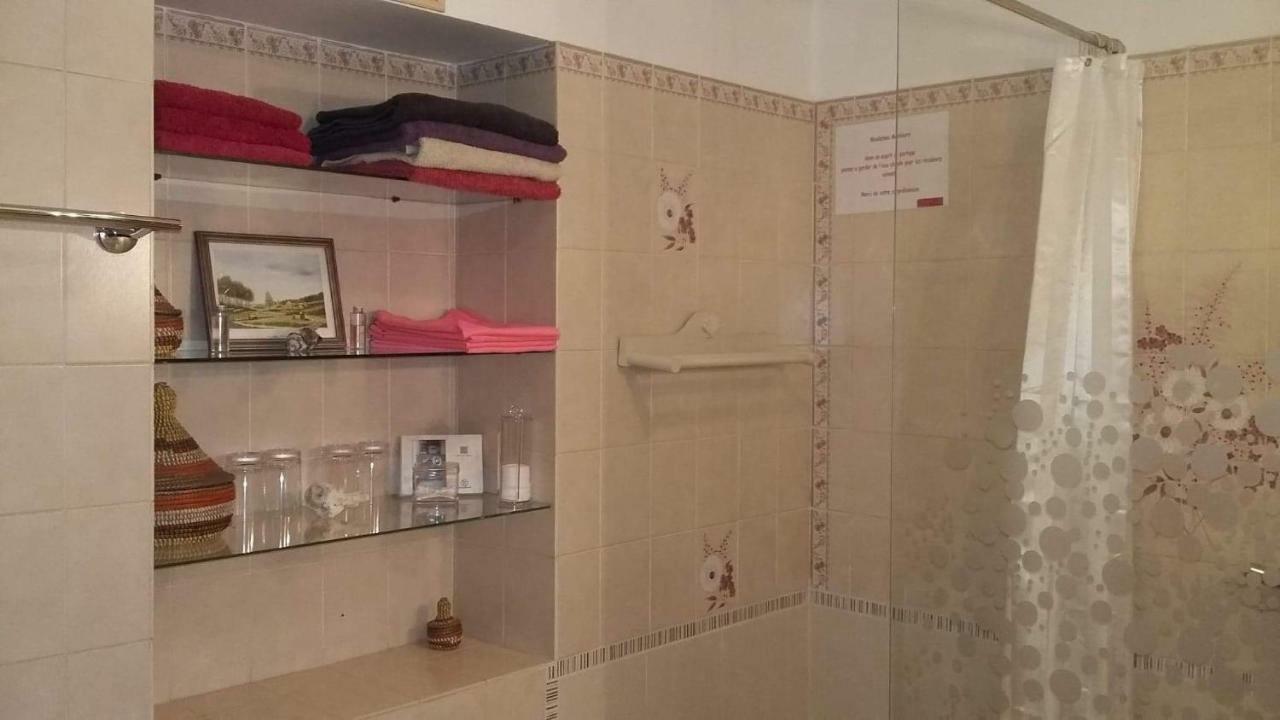 L' Esterlanges Suite Famille 2 Chambres 4 Personnes Proche Puydufou Saint-Vincent-Sterlanges Екстериор снимка